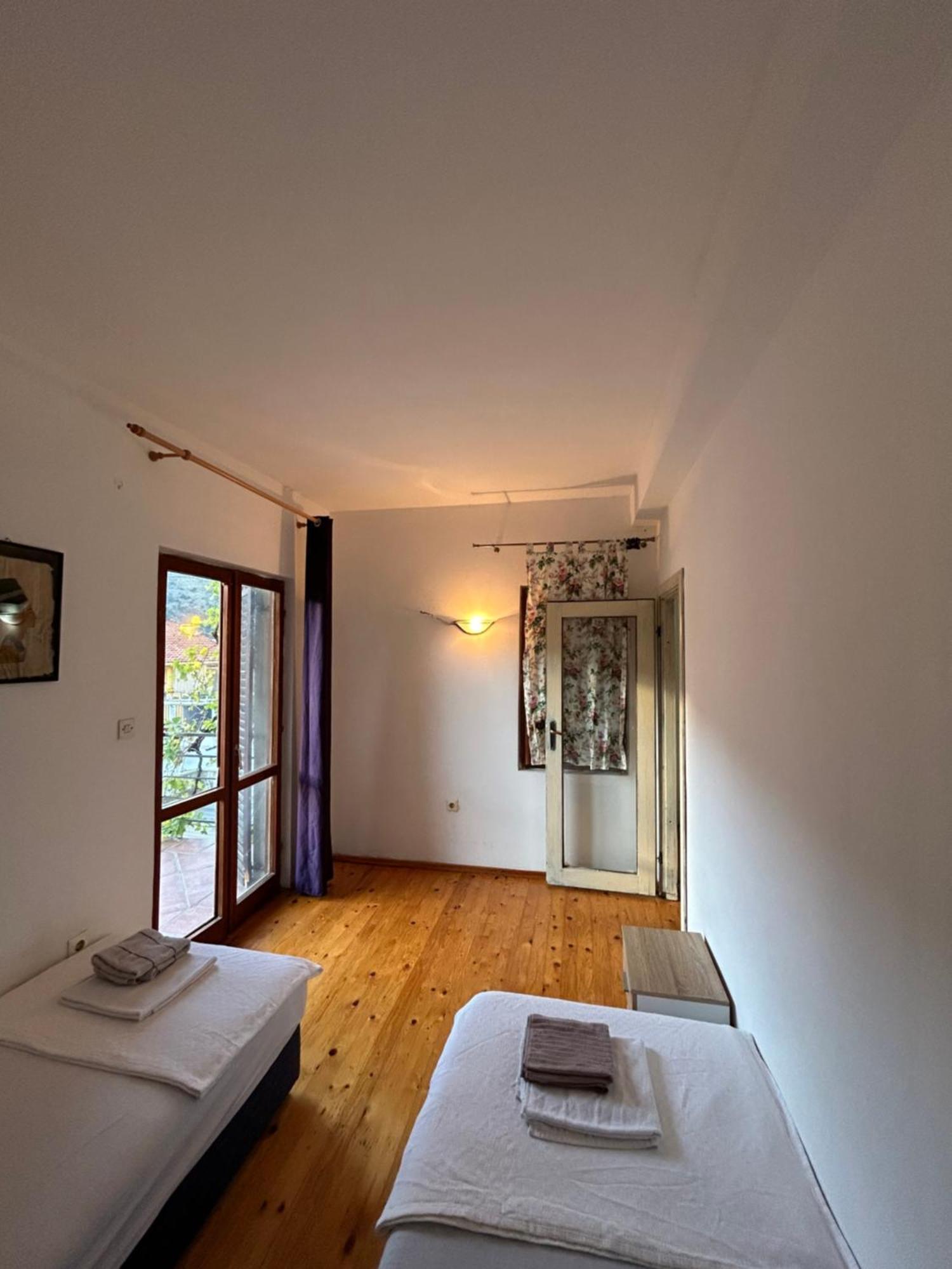 Club Neni Hotel Kotor Kültér fotó
