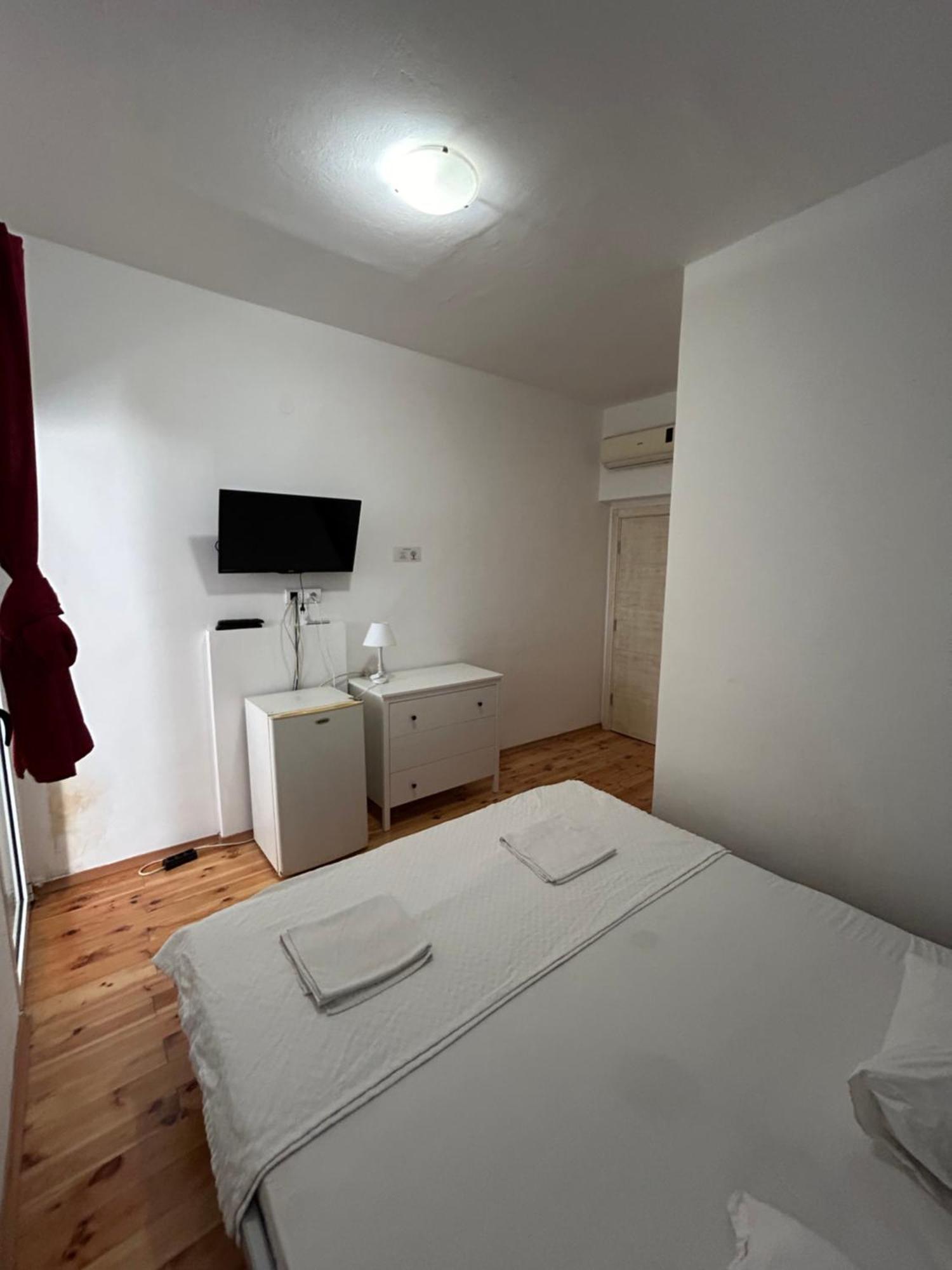 Club Neni Hotel Kotor Kültér fotó